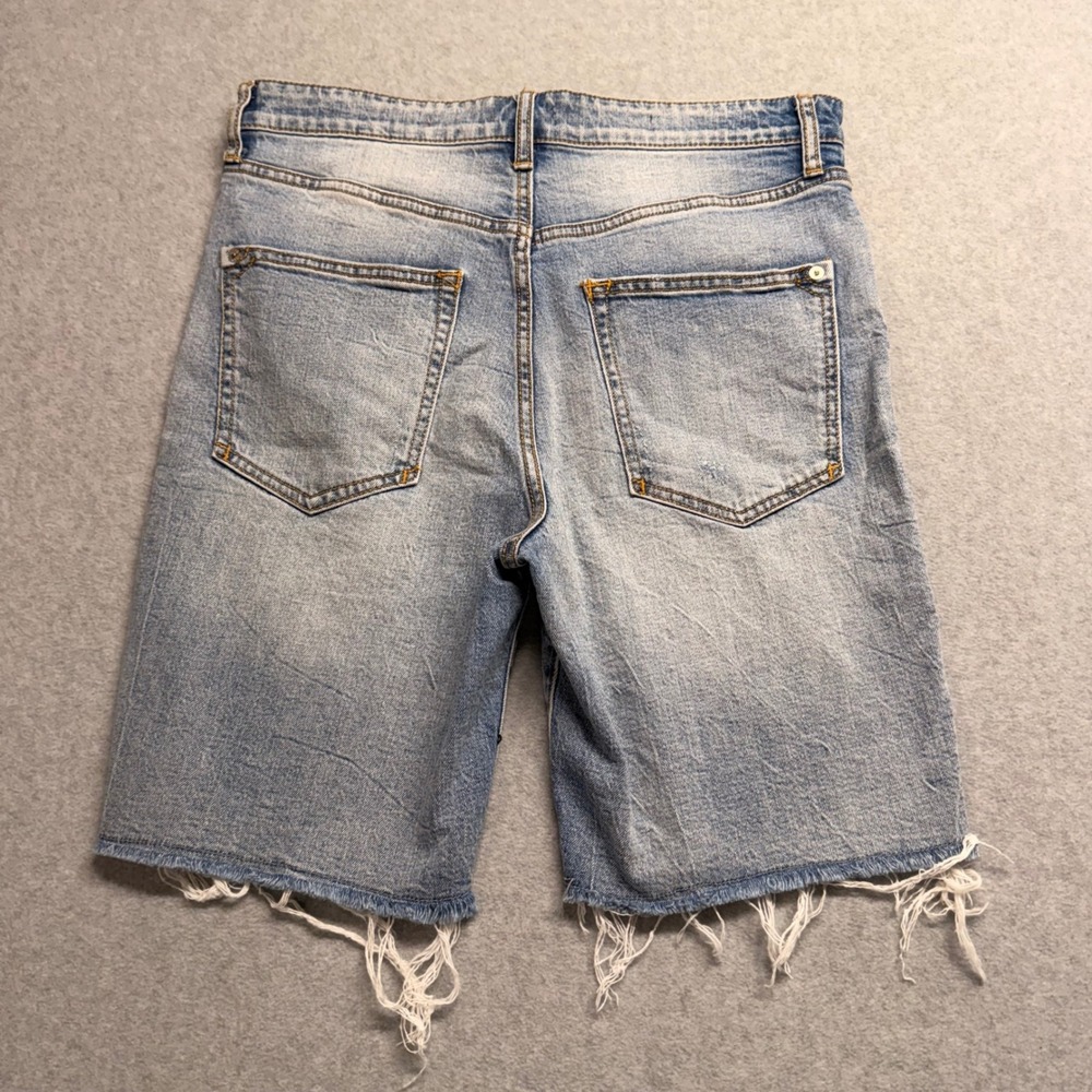 Anthropologie Pilcro Denim Shorts Light Wash Distressed Raw Hem Size 28 - Picture 10 of 10